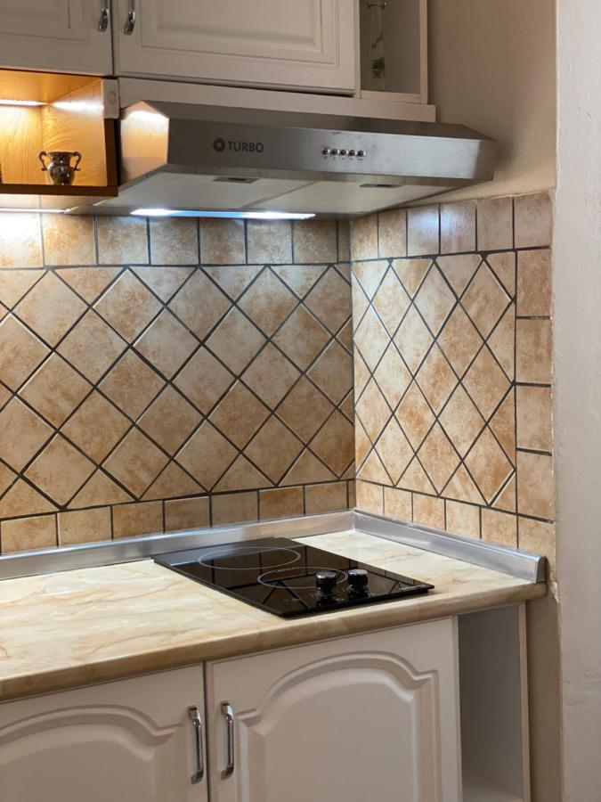 Lucas 2 Apartamento Tirana